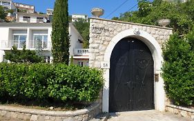 Bella Casa